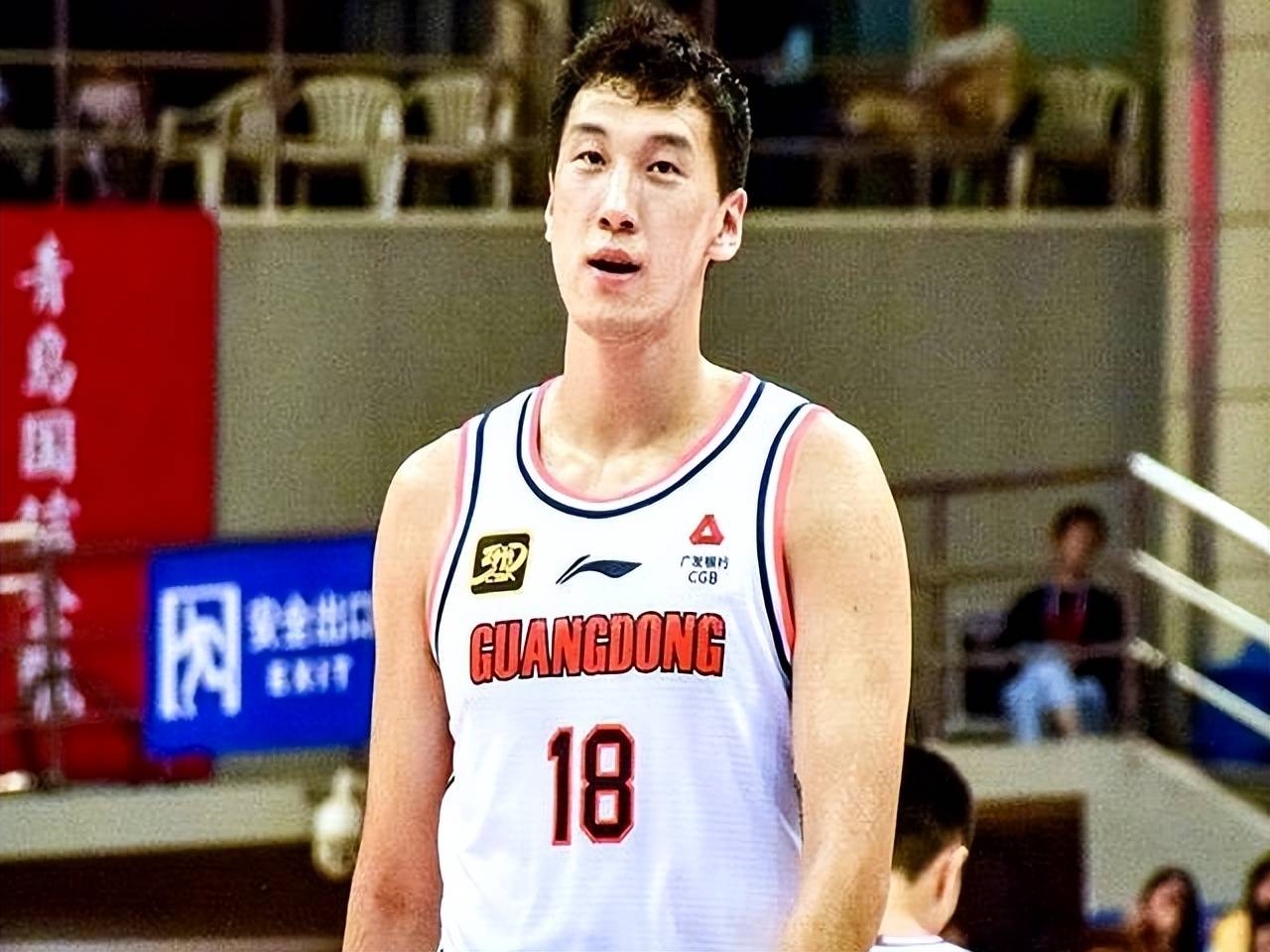 CBA常规赛倒计时,广东宏远赛后伤情更新,细节引发关注,质疑声仍在,赛季目标并未改变的简单介绍 CBA常规赛倒计时,广东宏远赛后伤情更新,细节引发关注,质疑声仍在,赛季目标并未改变的简单介绍