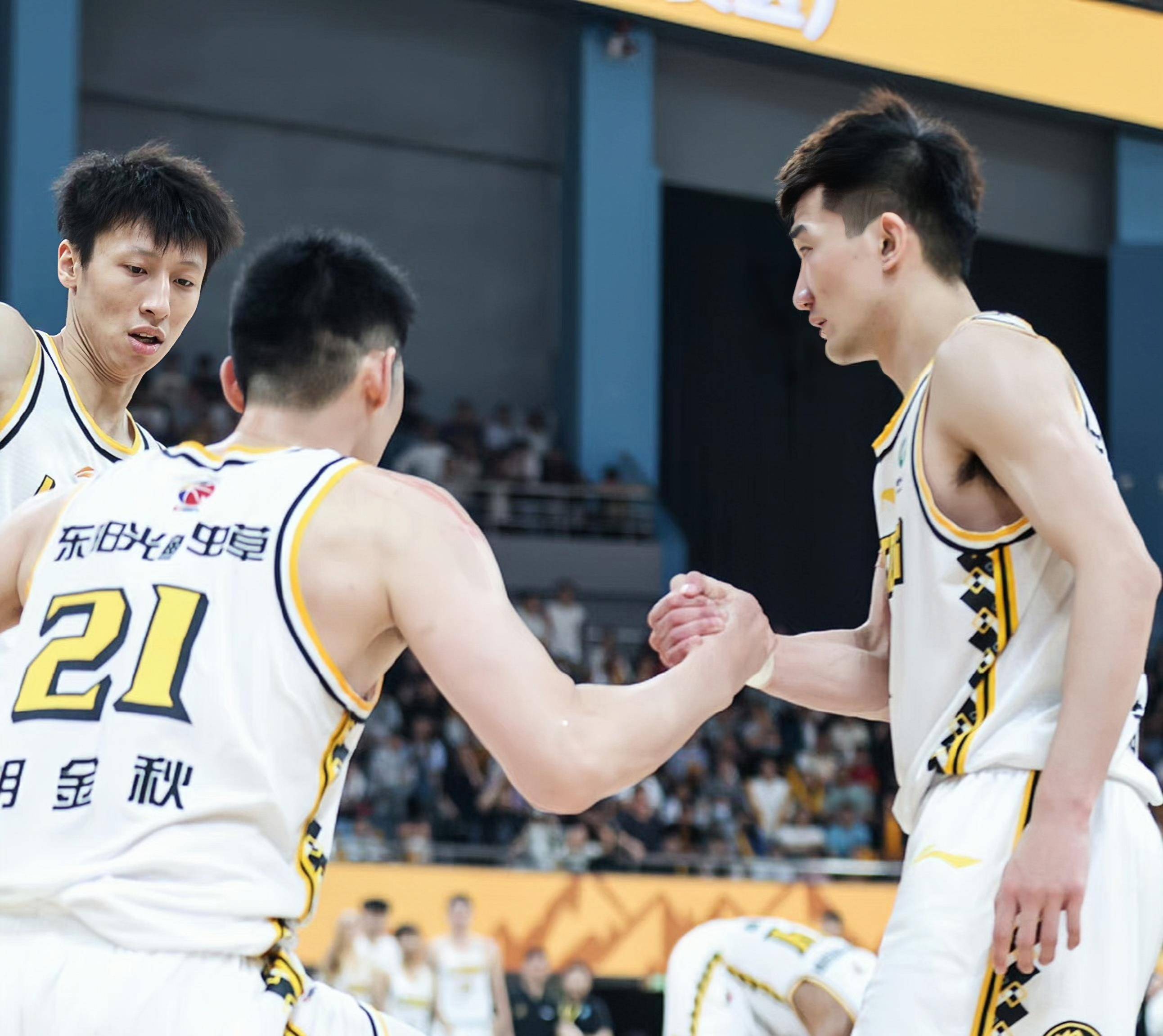 勒沃库森主教练阿隆索简介   勒沃库森主教练阿隆索简介