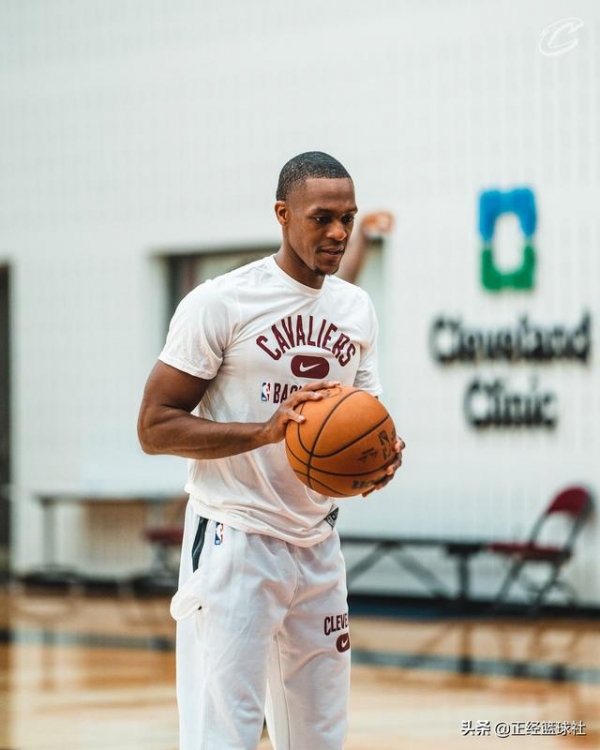 包含丹佛掘金训练开放日；加时末段主帅复盘引欢呼；中超在即；细节决定成败的词条-九游会首页