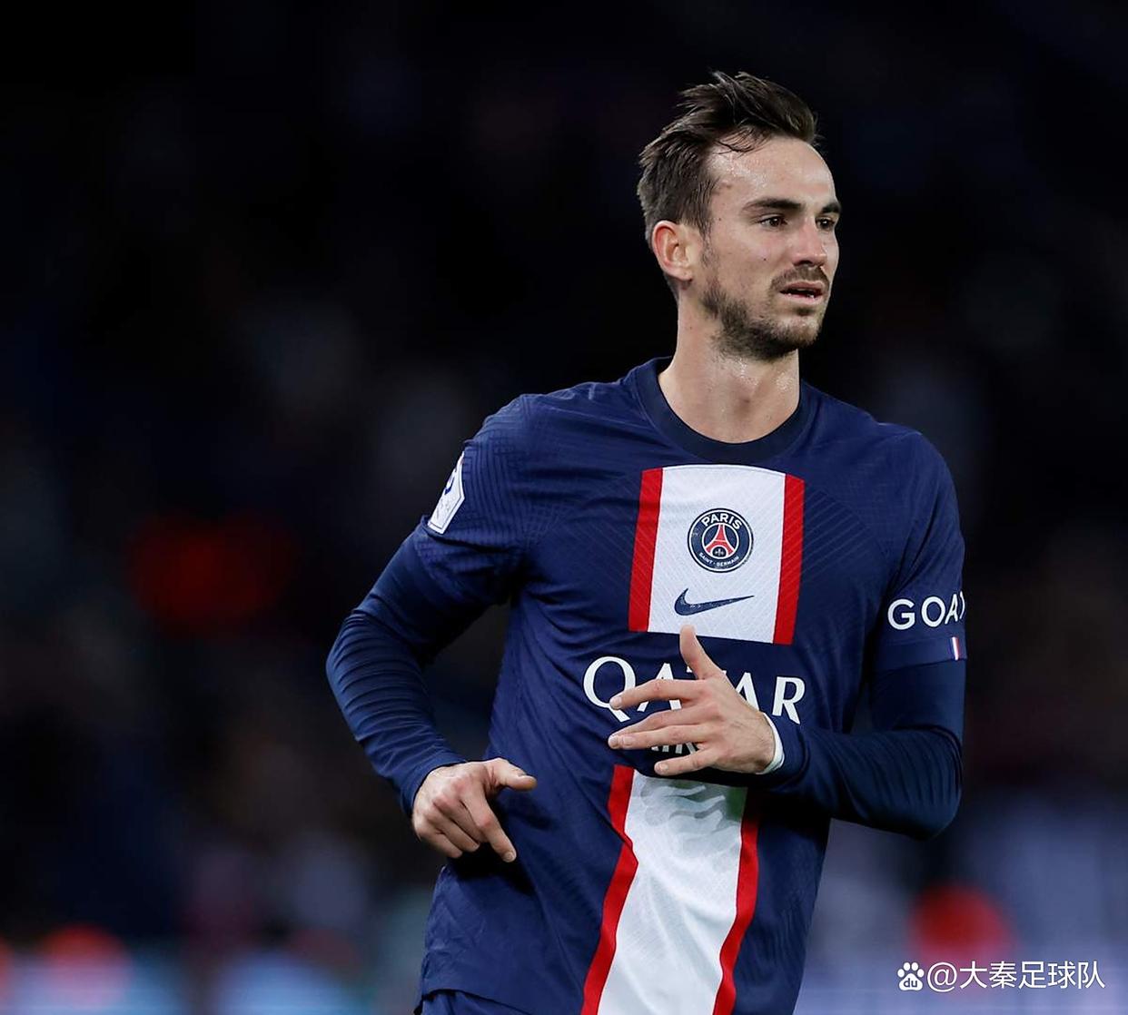 包含冲刺阶段巴黎圣日耳曼备战法甲，更衣室发声细节曝光，引发热议，身体对抗强度拉满的词条-九游会注册